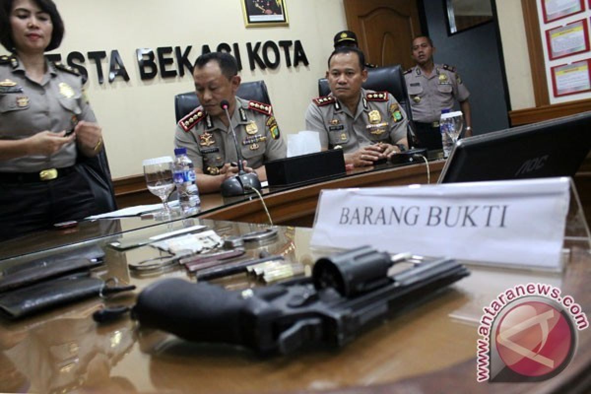 Polisi Tangkap Pelaku Perampasan  yang Tewaskan Korbannya Pamen TNI AL
