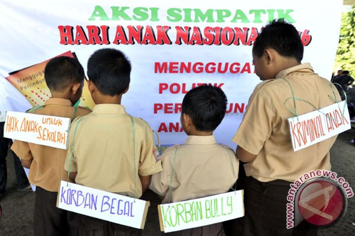 Tujuh cara menjaga anak aman dari bahaya