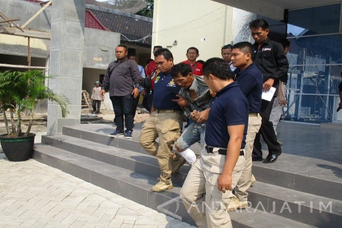 Polisi Kediri Tembak Pelaku Pencurian