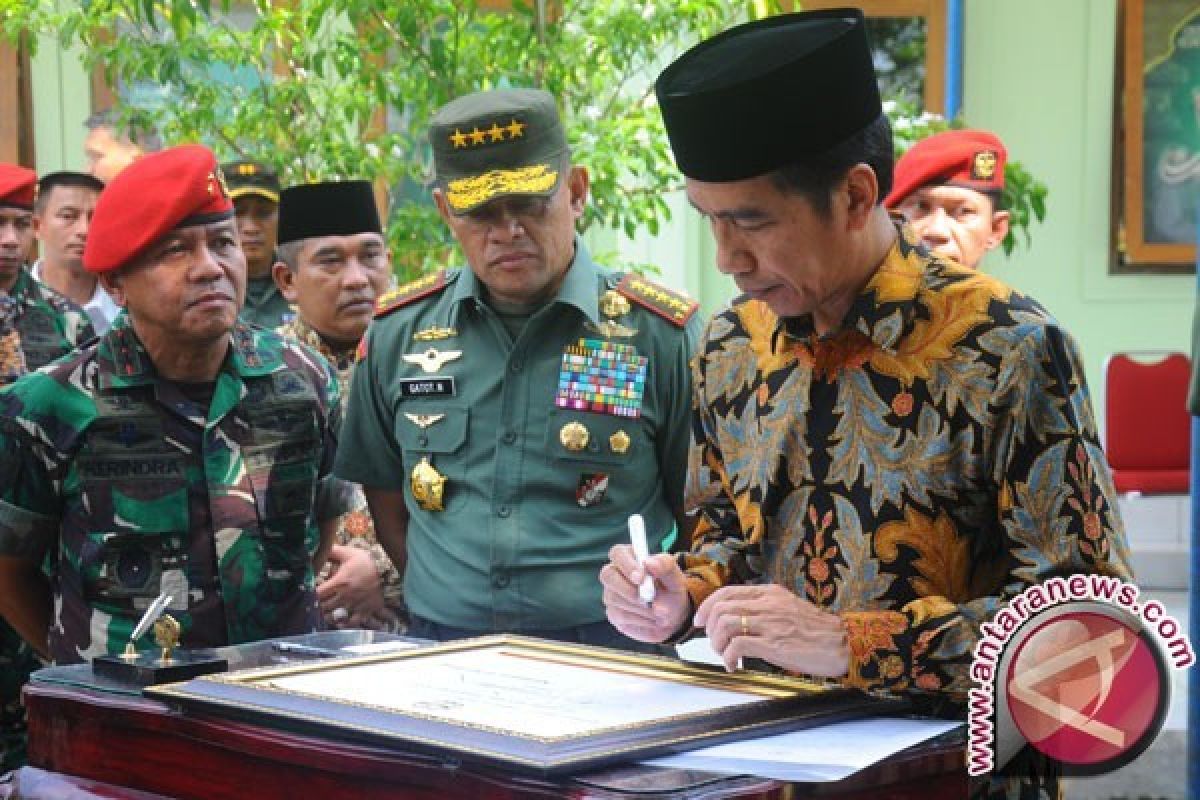 Presiden: TNI-Polri Harus Cepat Dengan Kinerja Profesional