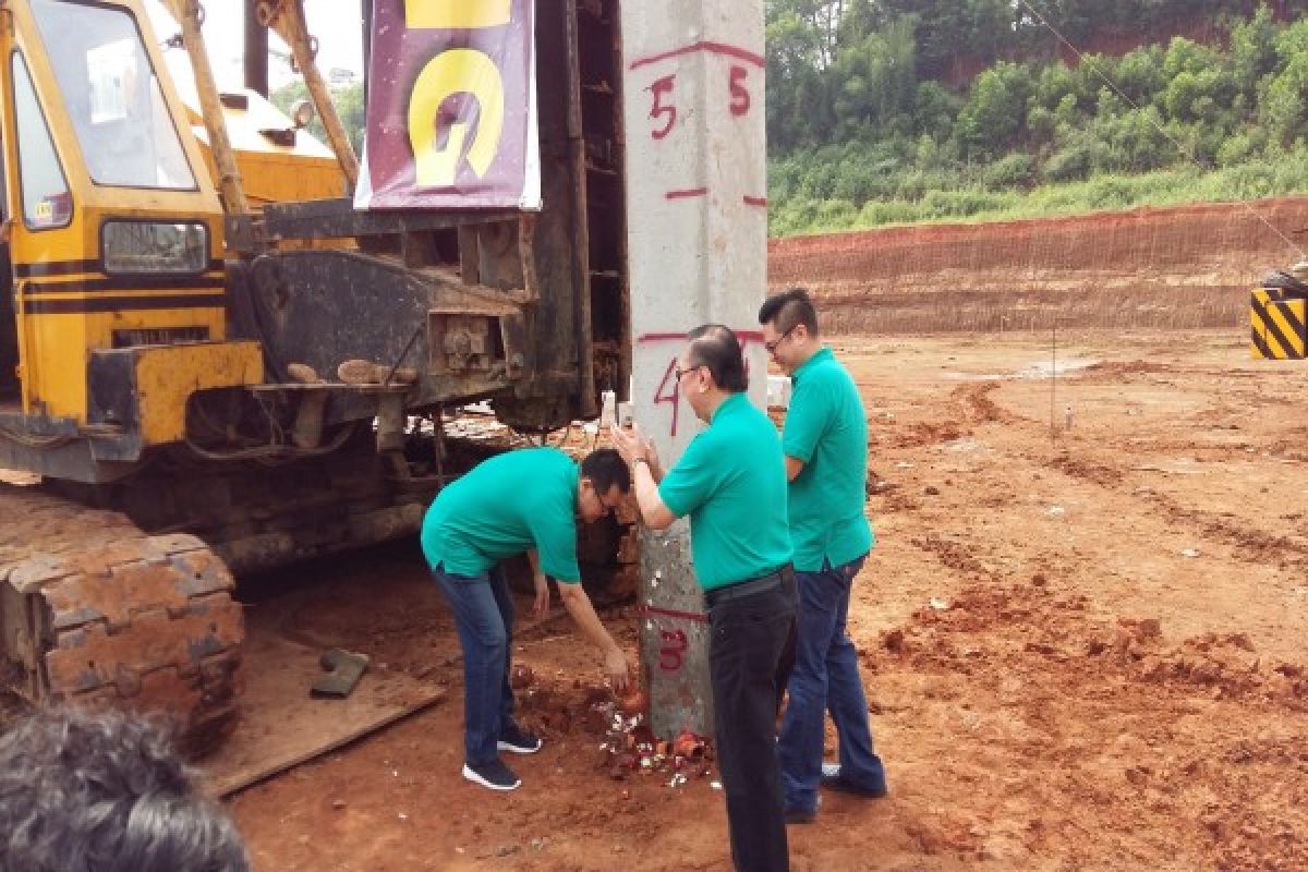 Pembeli Podomoro Golf View Cimanggis Keluarga Muda