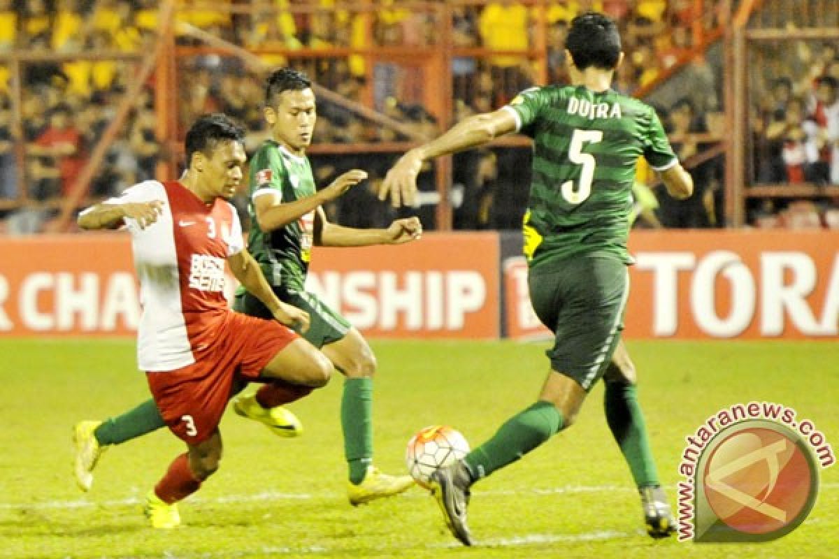 Ferdinand pingsan usai dikalahkan Bhayangkara Surabaya United