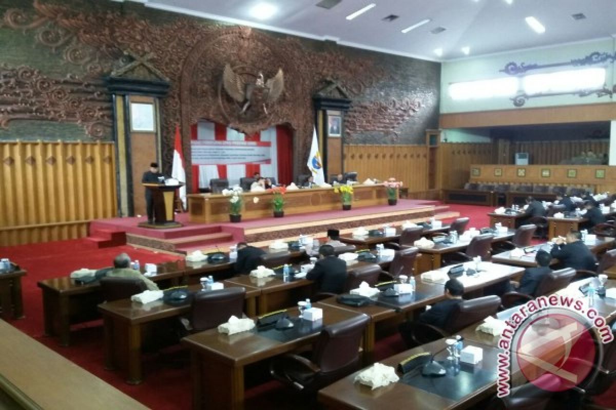 DPRD Soroti tiga janji politik gubernur Jambi