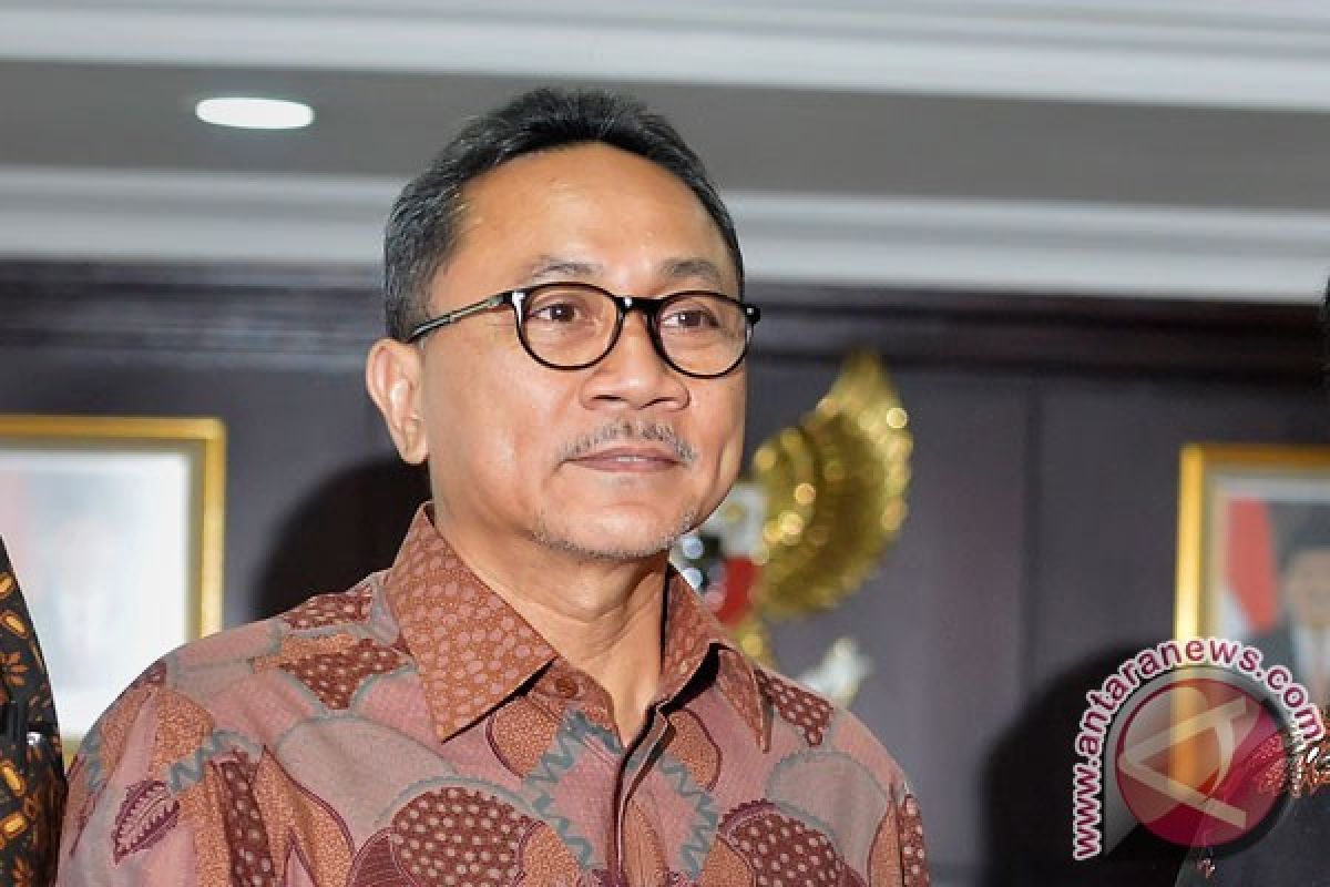 Zulkifli Hasan minta maaf kepada Golkar