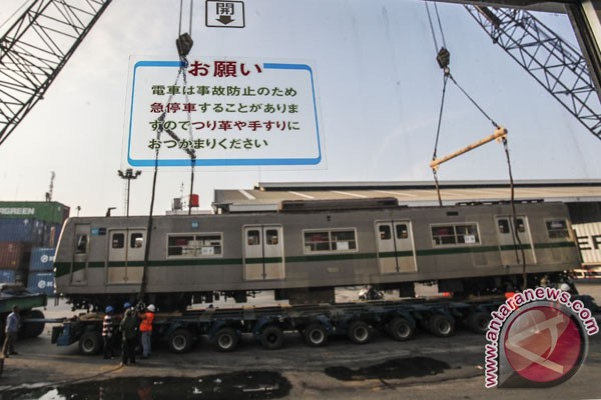 30 unit KRL tiba di Tanjung Priok