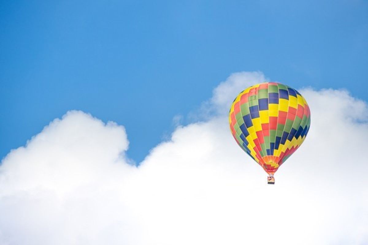 12 WNI cedera pada kecelakaan balon udara wisata di Turki