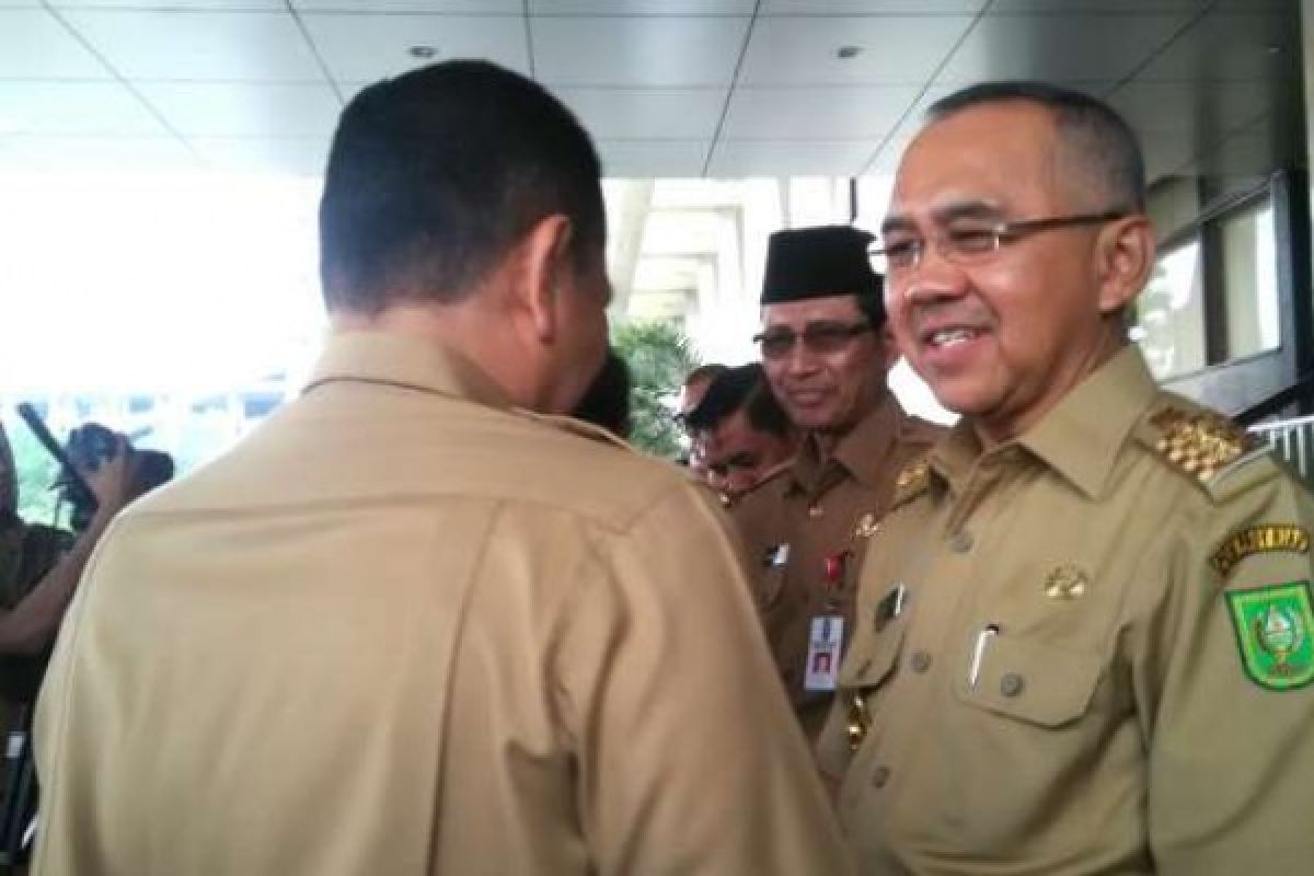   Halal Bihalal Bersama ASN Pemprov Riau, Gubri Himbau SKPD Kejar Serapan APBD