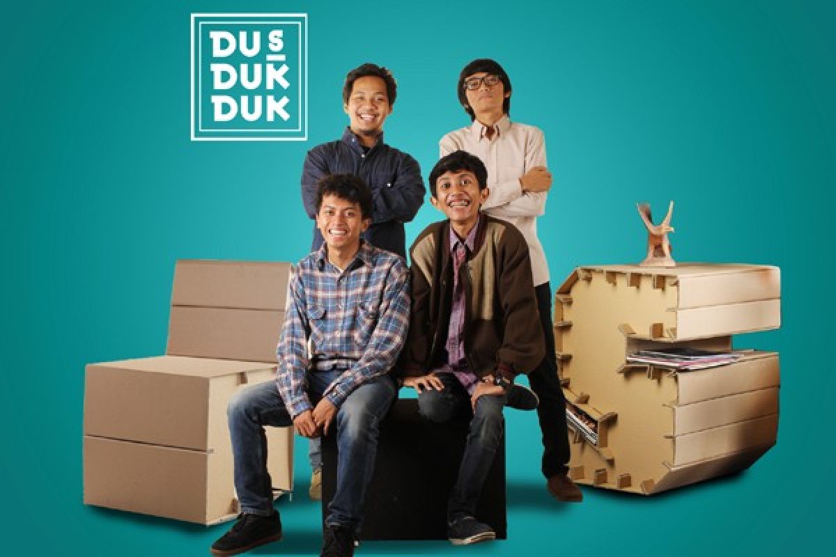 "Dus Duk Duk", sulap kardus bernilai plus