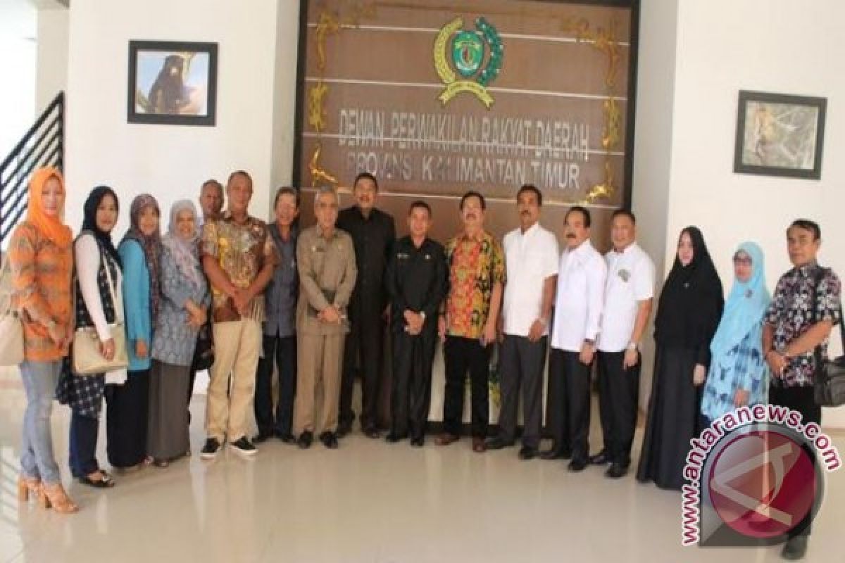 DPRD Kabupaten Bandung Kunker ke Kaltim