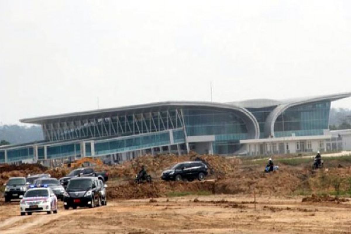 Gubernur Optimistis Pemindahan Bandara Temindung Sesuai Jadwal