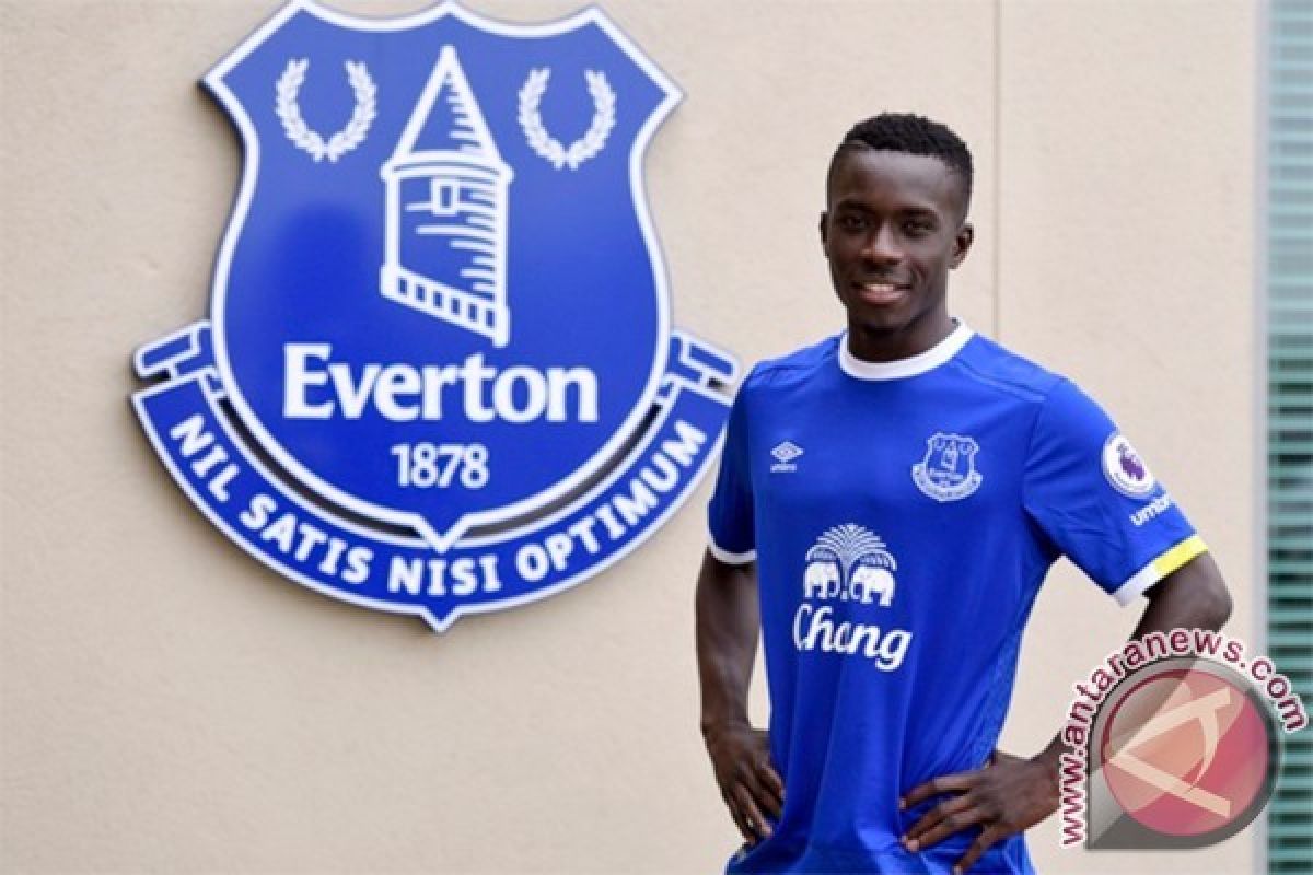 Pemain Senegal Idrissa Gana Gueye Merapat ke Everton