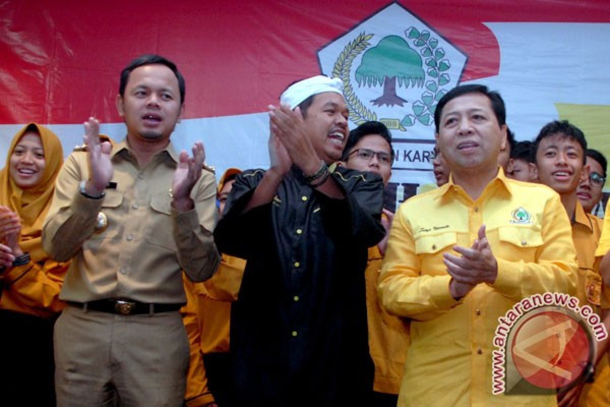 Ratusan tokoh desa Bekasi dukung Dedi Mulyadi