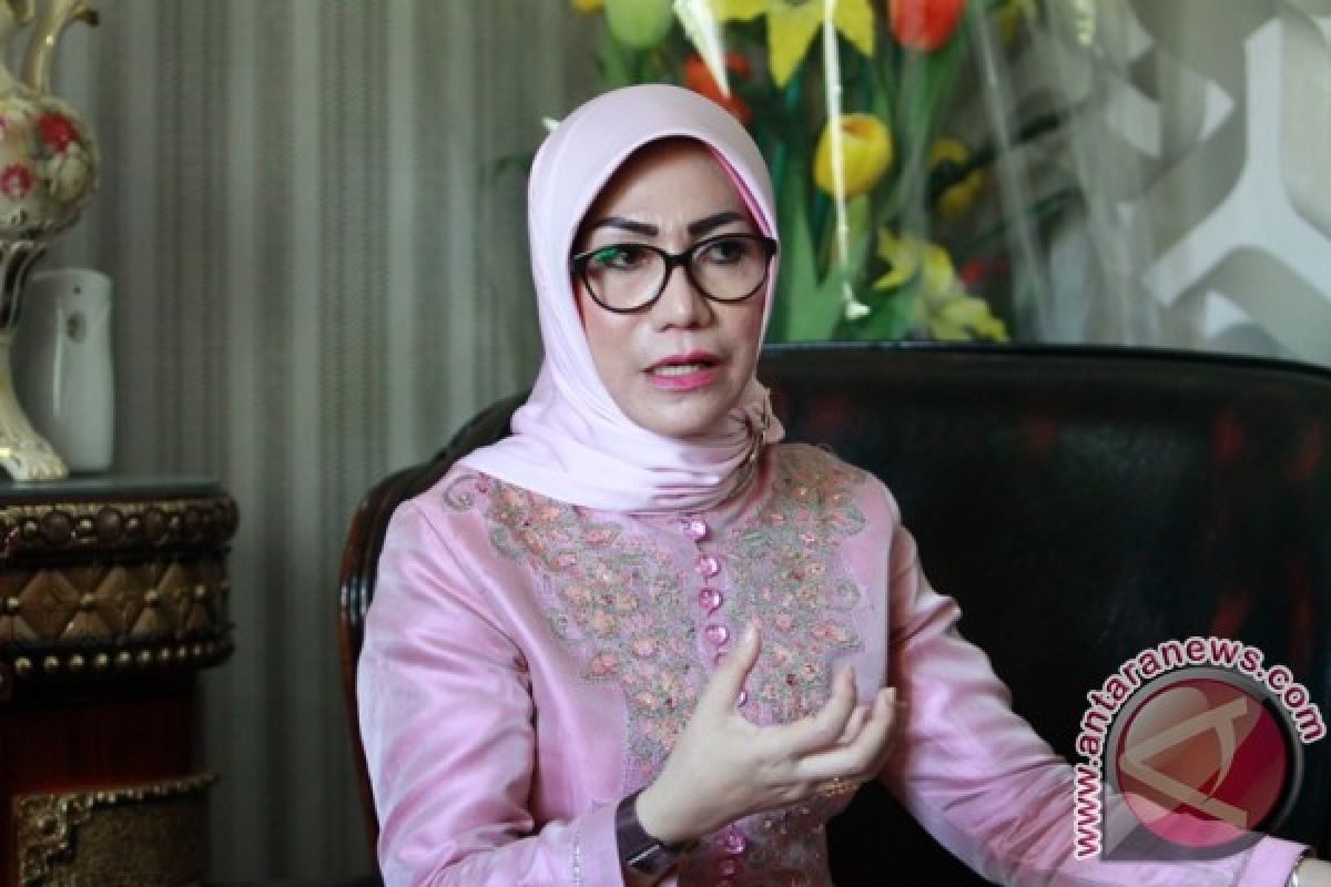 BNNP-DWP Gorontalo Ajak Ibu-ibu Perangi Narkoba