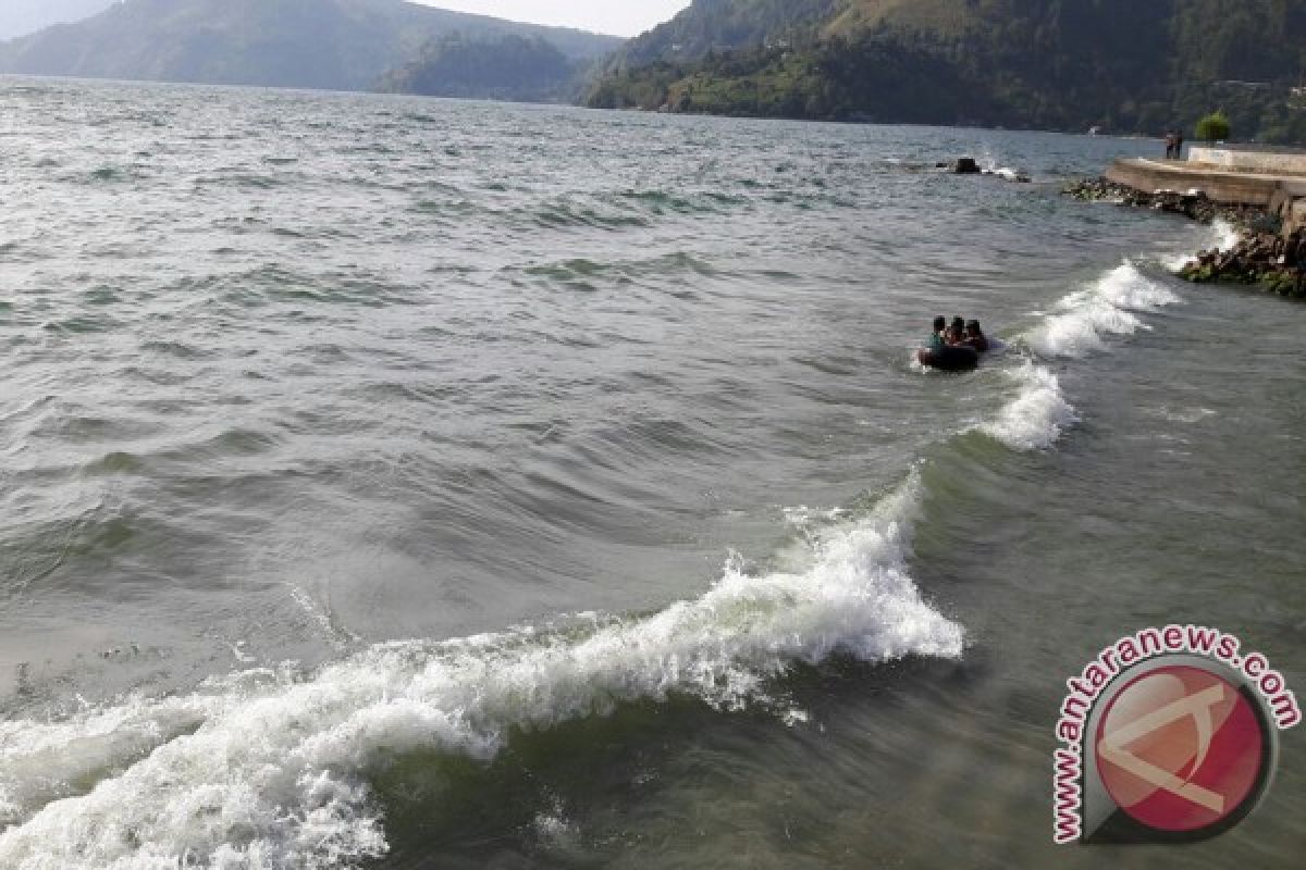 Tanbu Bantu Pengobatan Anak Penderita Cacat Lahir