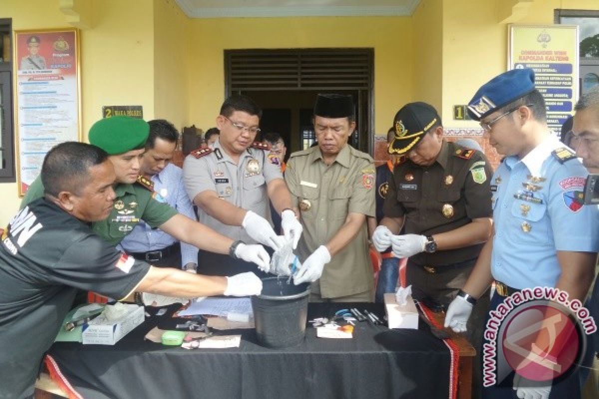 Wah ! Ibu Rumah Tangga di Kobar Ikut Edarkan Narkoba