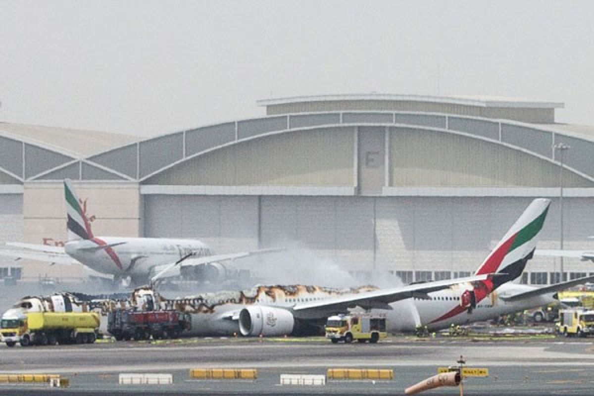 Emirates gagal terbang di Bandara Ngurah Rai