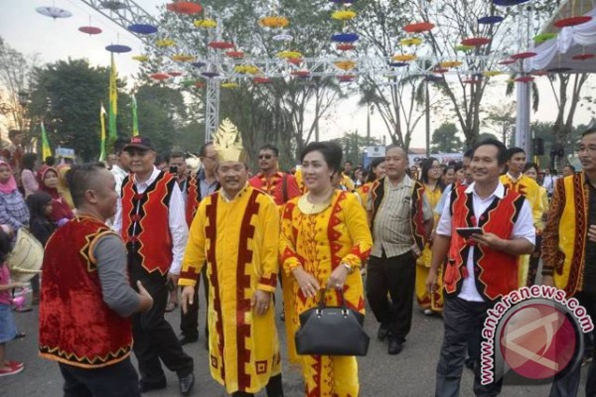 Stand Kota Gunungsitoli Terbaik Pada City Expo 2016 