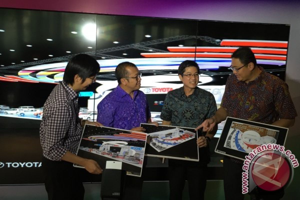 Toyota Pamerkan 30 Kendaraan untuk GIIAS 2016