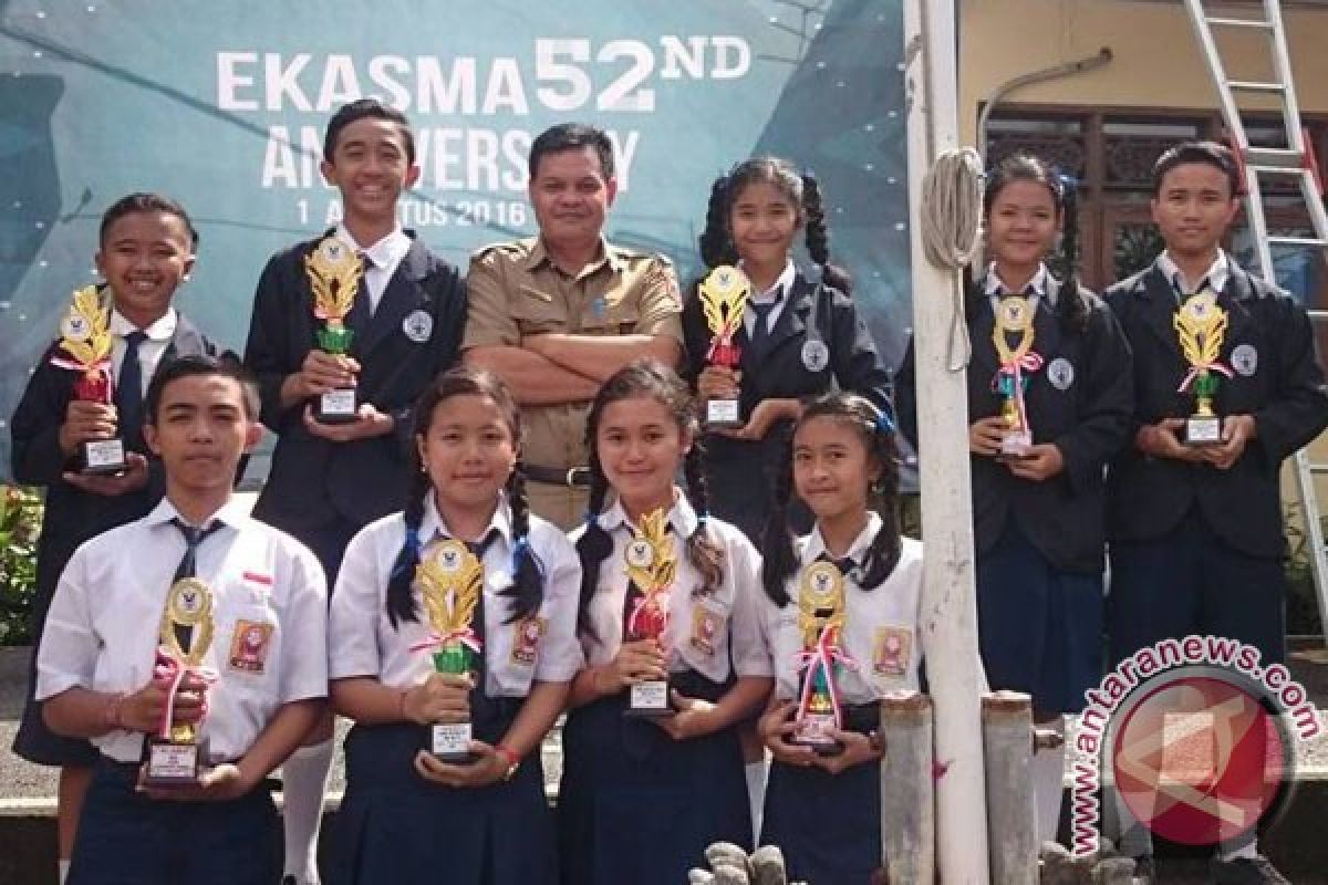 Prestasi Siswa SMPN 1 Manggis Gemilang