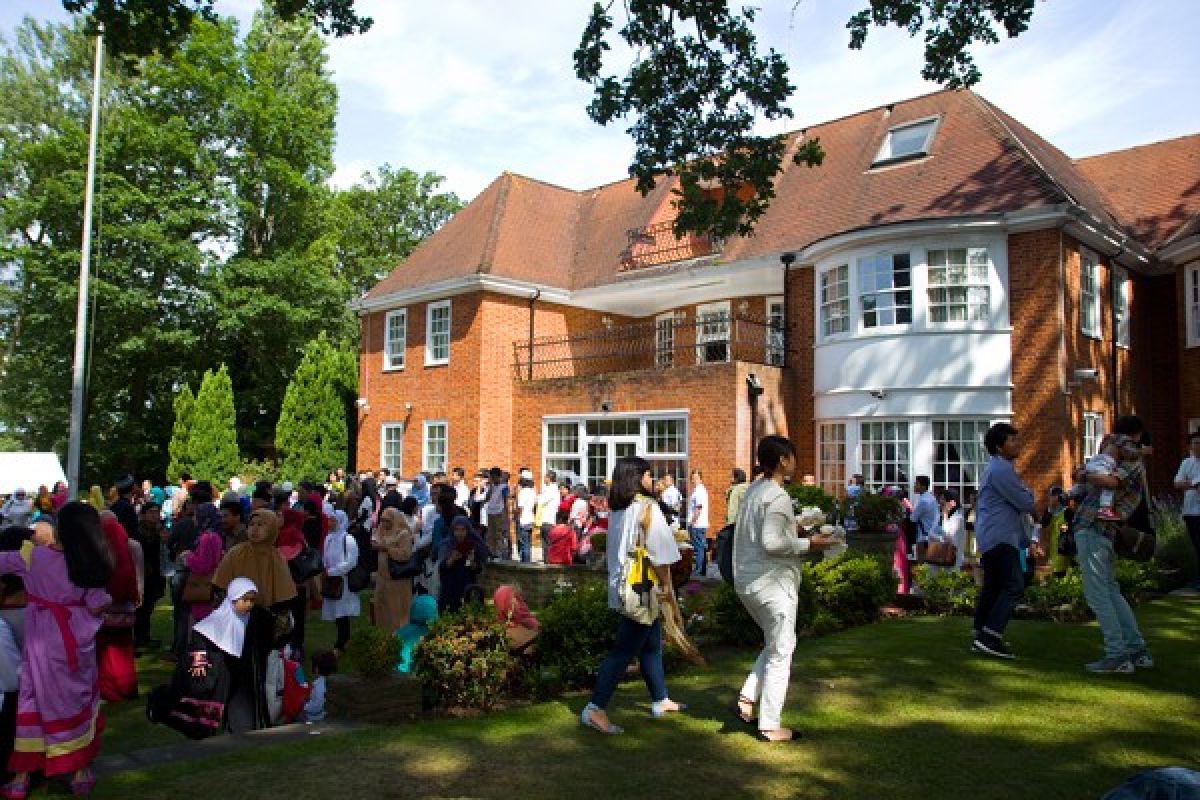 Muslim Indonesia di London galang dana masjid