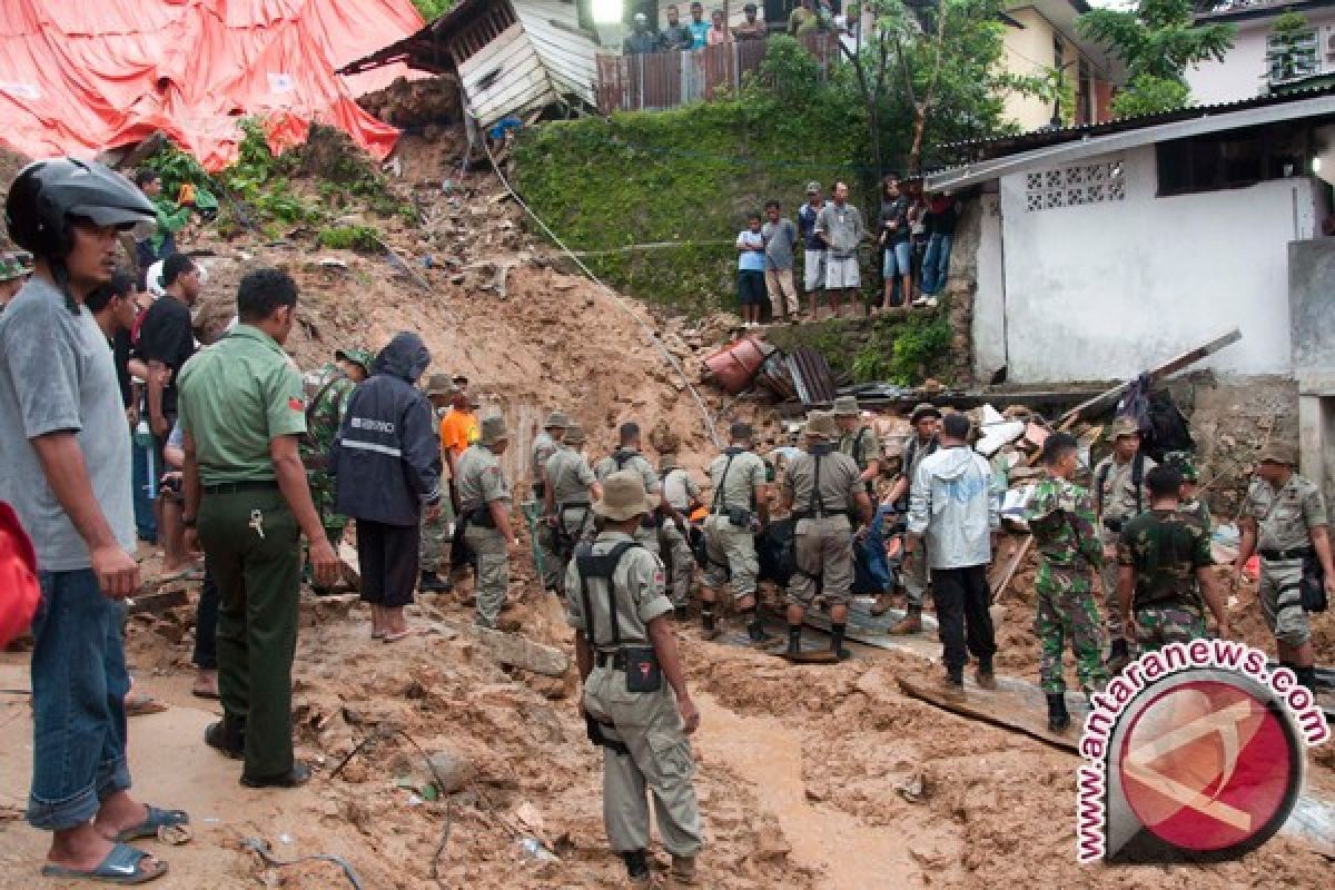 Pemkot Ambon Prioritas Penanganan Infrastruktur Paska Bencana