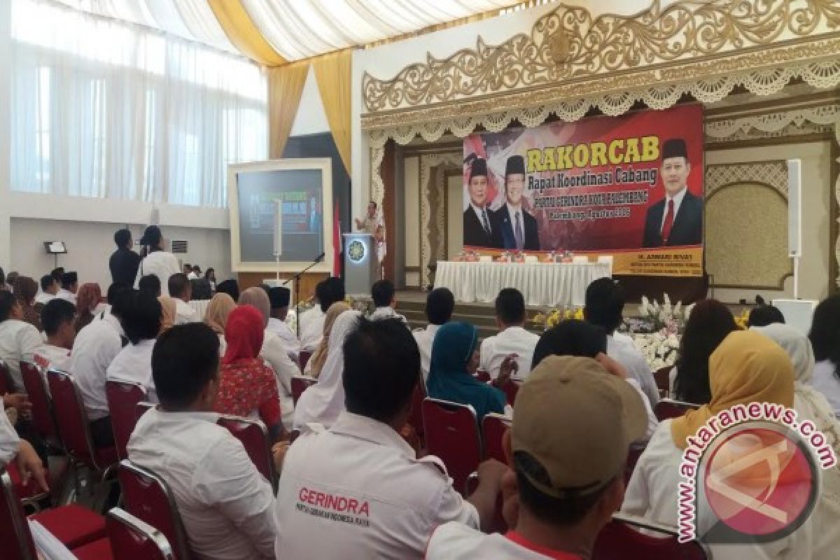 Gerindra ajak kader rapatkan barisan hadapi Pilkada 2018