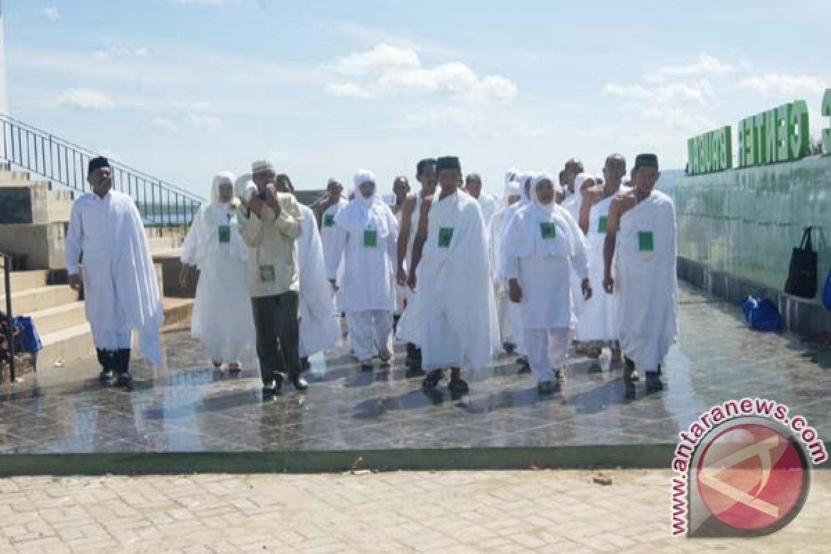 70 Jamaah Calon Haji Buton Ikuti Manasik