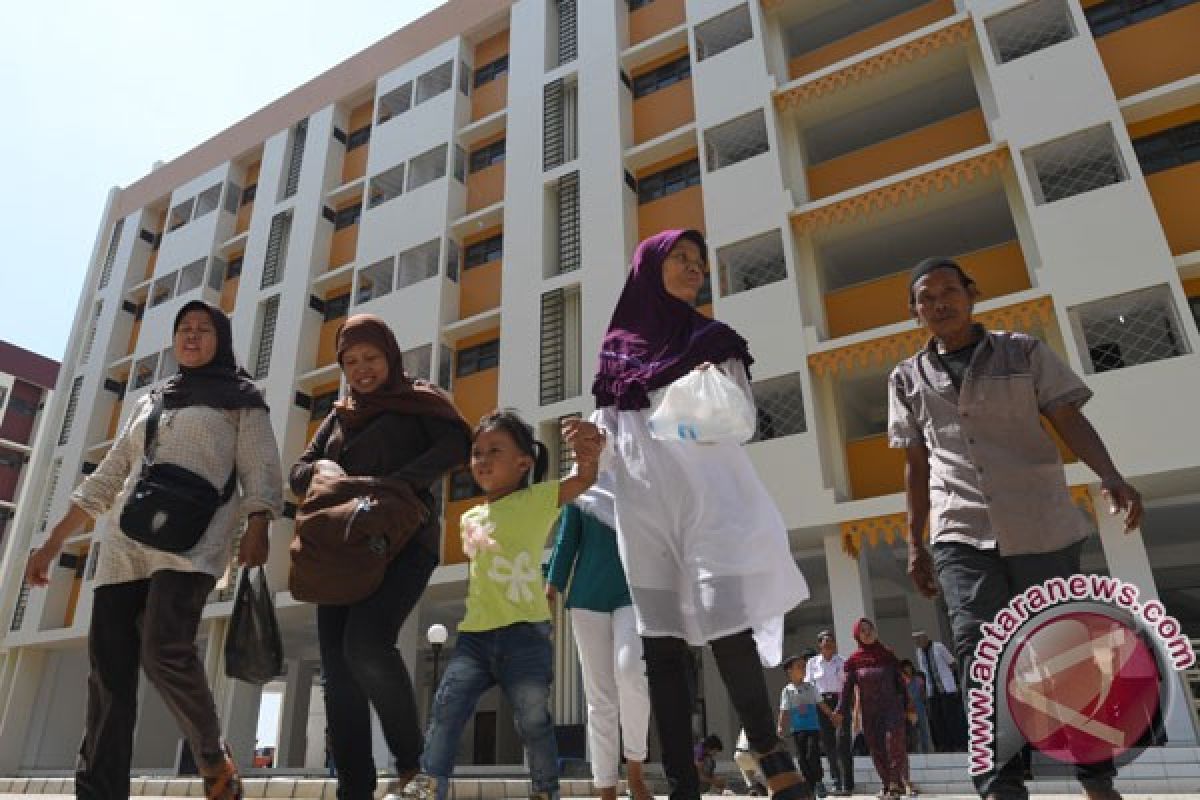 Banyak kendala, pembangunan kampung deret Jakarta ditunda