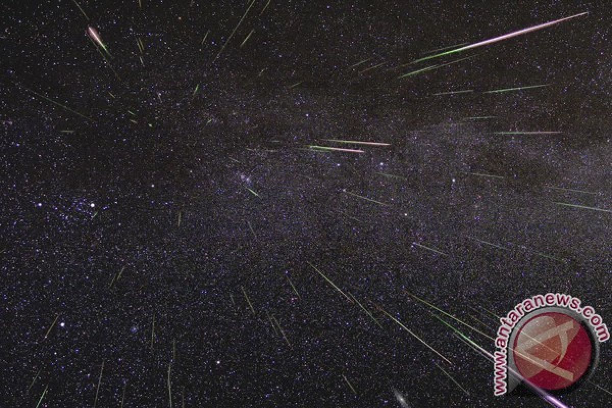 Hujan meteor Perseid hiasi langit malam 11-12 Agustus