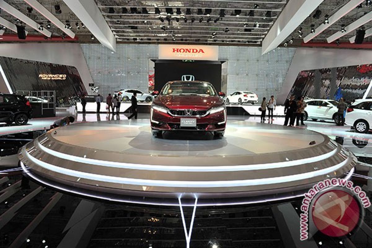 Honda pamer sedan Clarity Fuel Cell di Indonesia