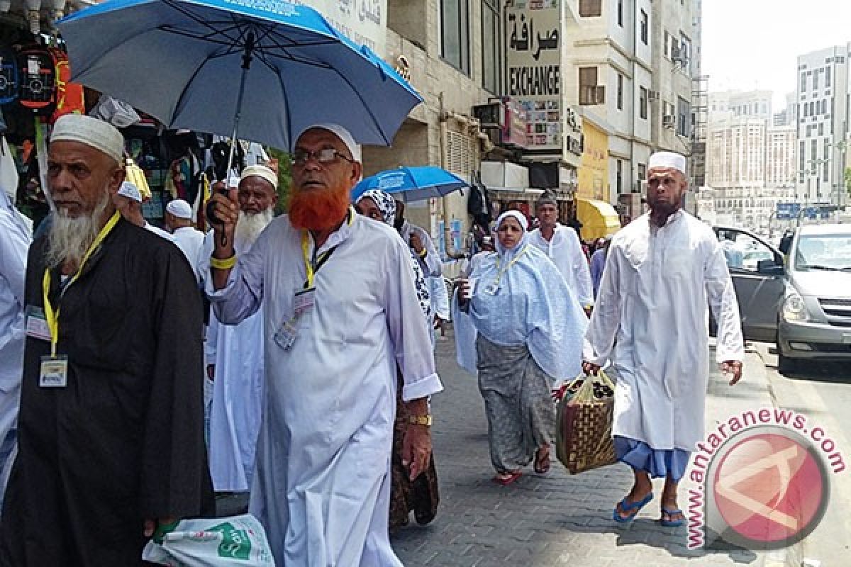 Laporan dari Mekkah - Ini kiat hadapi cuaca panas di Tanah Suci