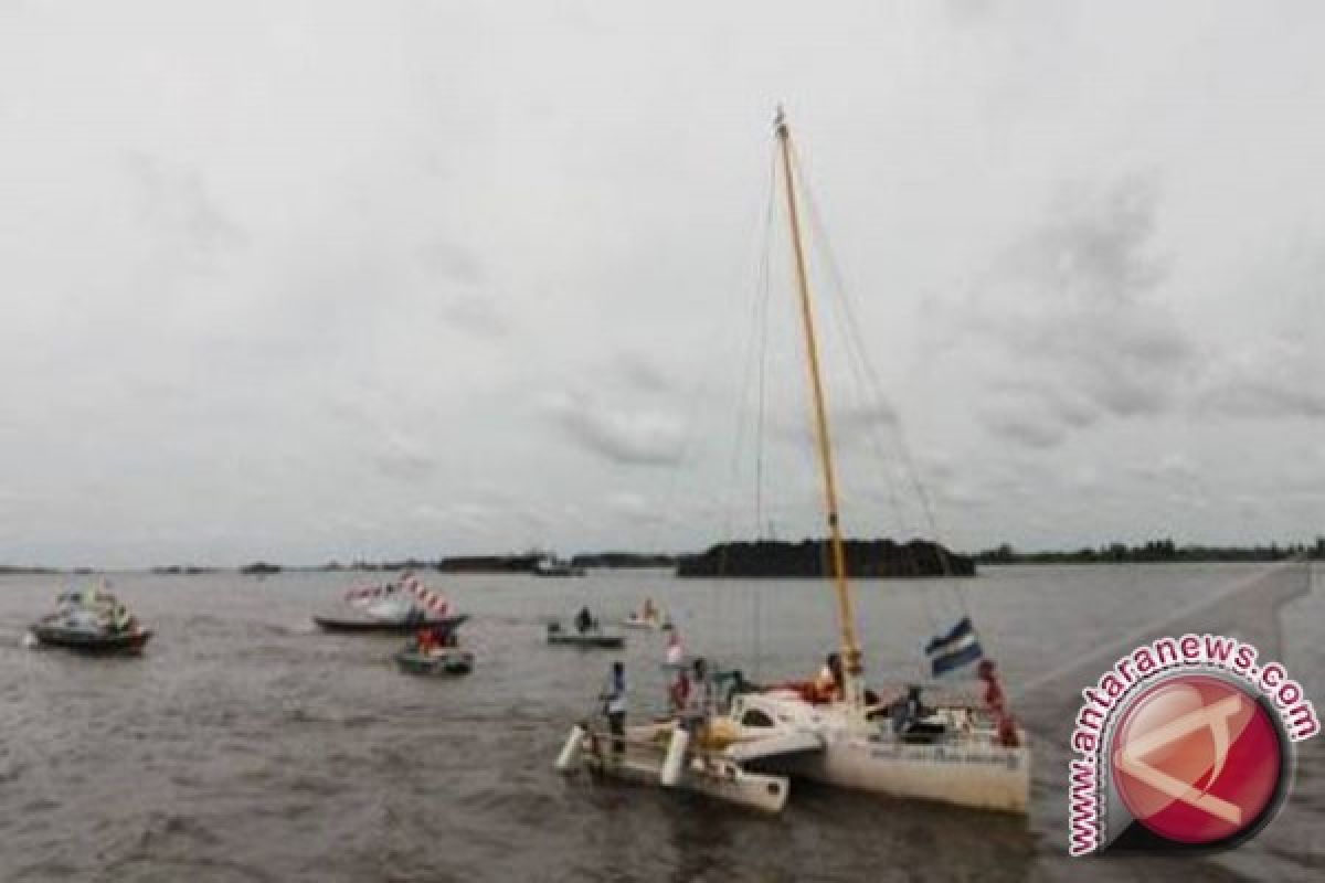 Kotabaru Support Yacht Race Tourist Destinations