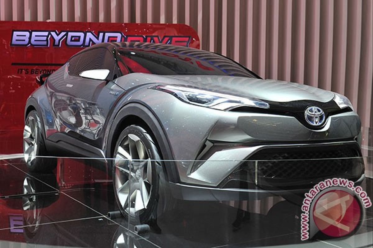 Toyota C-HR akan hadir dalam tiga pilihan mesin