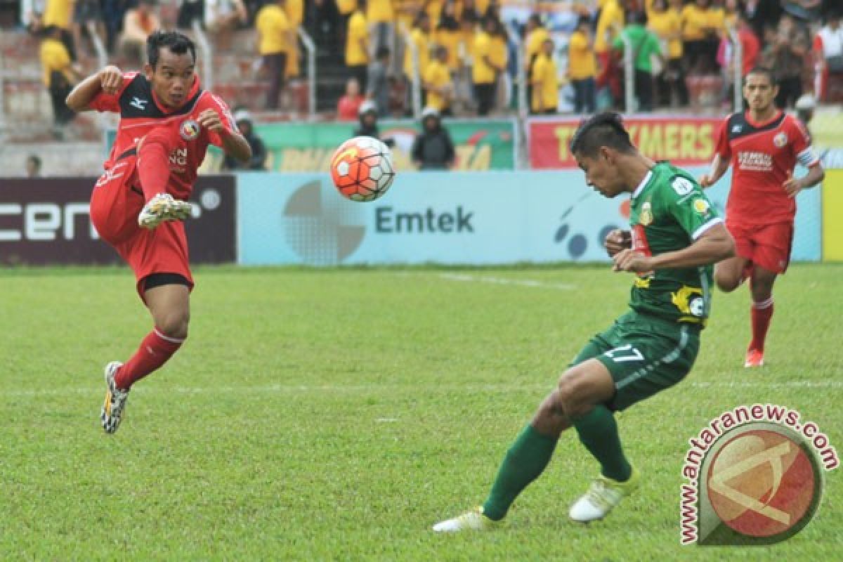 Semen Padang bertekad permalukan tuan rumah PSM