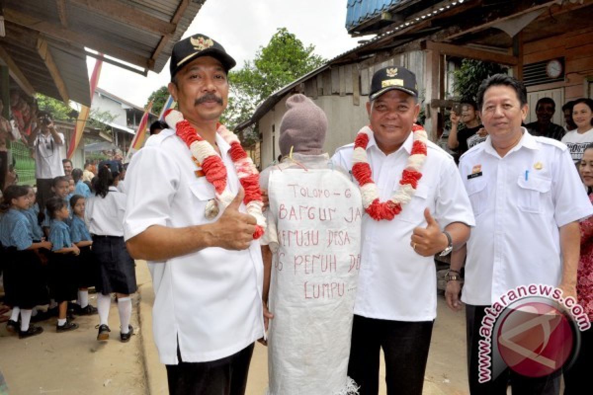 Bupati Janji Tingkatkan Infrastruktur Desa Ketori