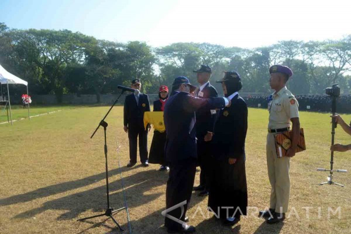 Pelantikan Mahasiswa Baru Unej Diikuti Mahasiswa Thailand