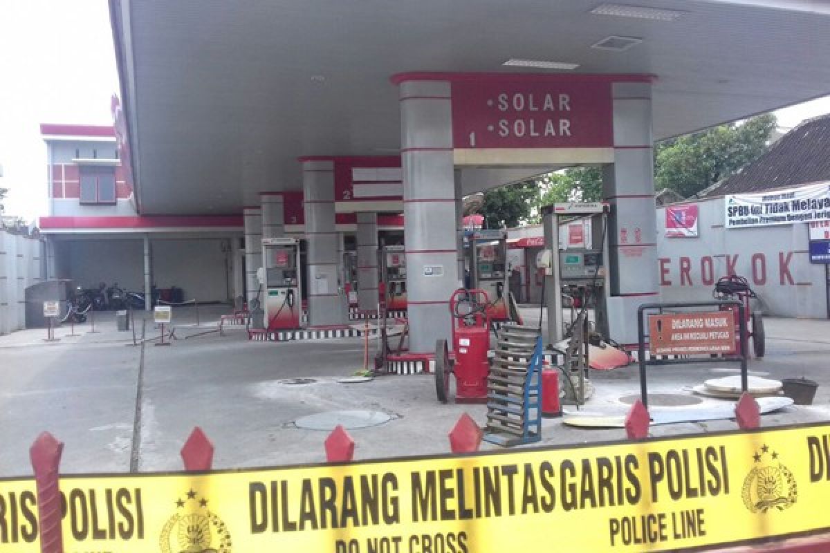 Instalasi Pipa SPBU Terbakar, Dua Orang Terluka