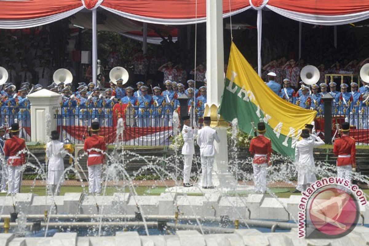 Presiden kukuhkan Pasukan Pengibar Bendera Pusaka