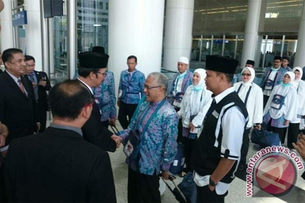 Empat jemaah haji Indonesia meninggal di Madinah