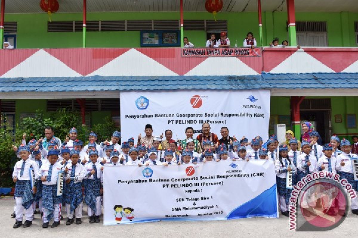 Dua Sekolah Terima CSR Pelindo Banjarmasin