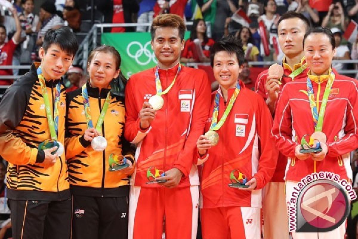 Indonesia Raih Emas Ganda Campuran Olimpiade