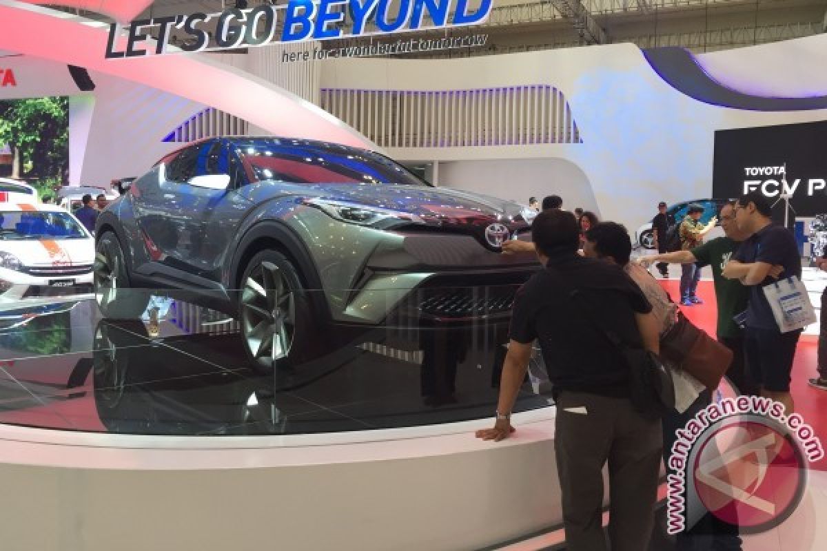 Toyota C-HR Disambut Positif Pengunjung Pameran Gaikindo