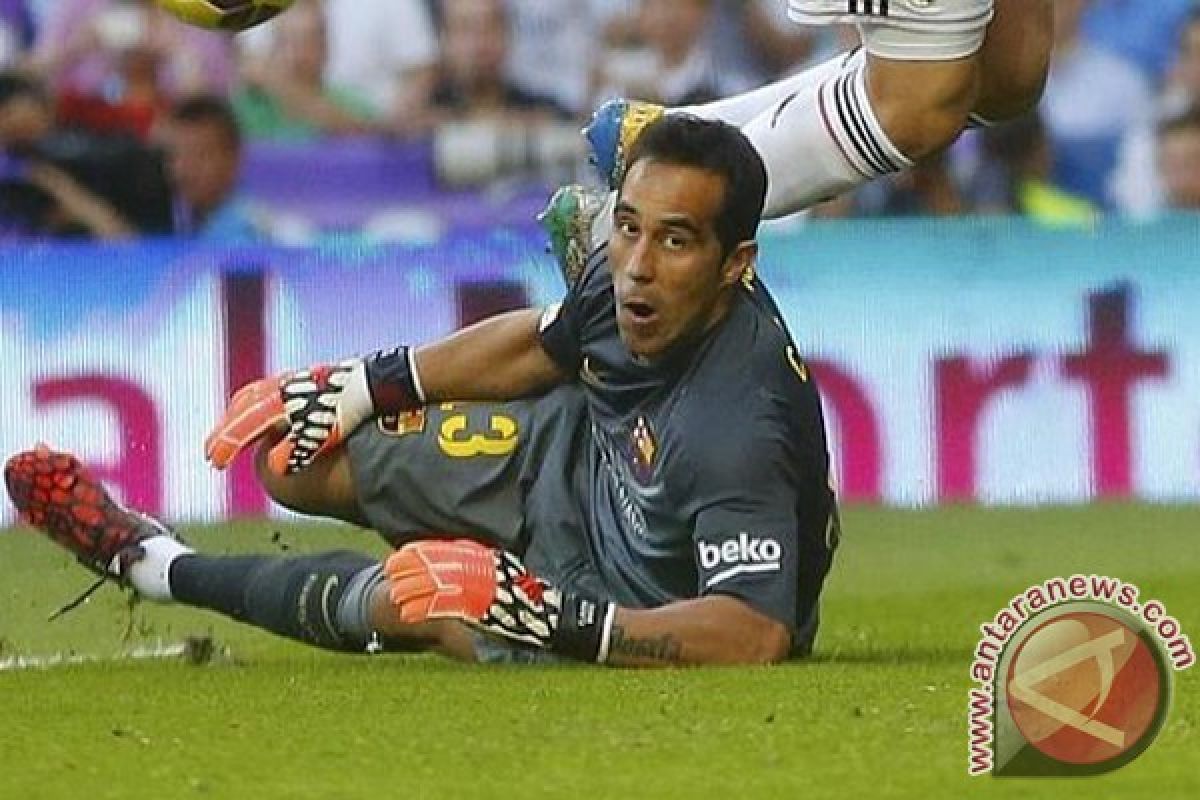 Lawan West Ham, City tidak turunkan Claudio Bravo