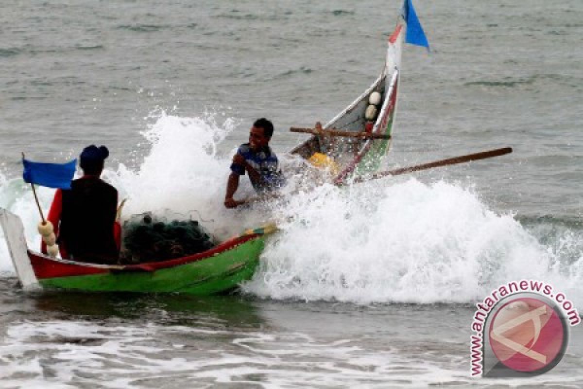 Nelayan Aceh Utara resah dengan pukat harimau