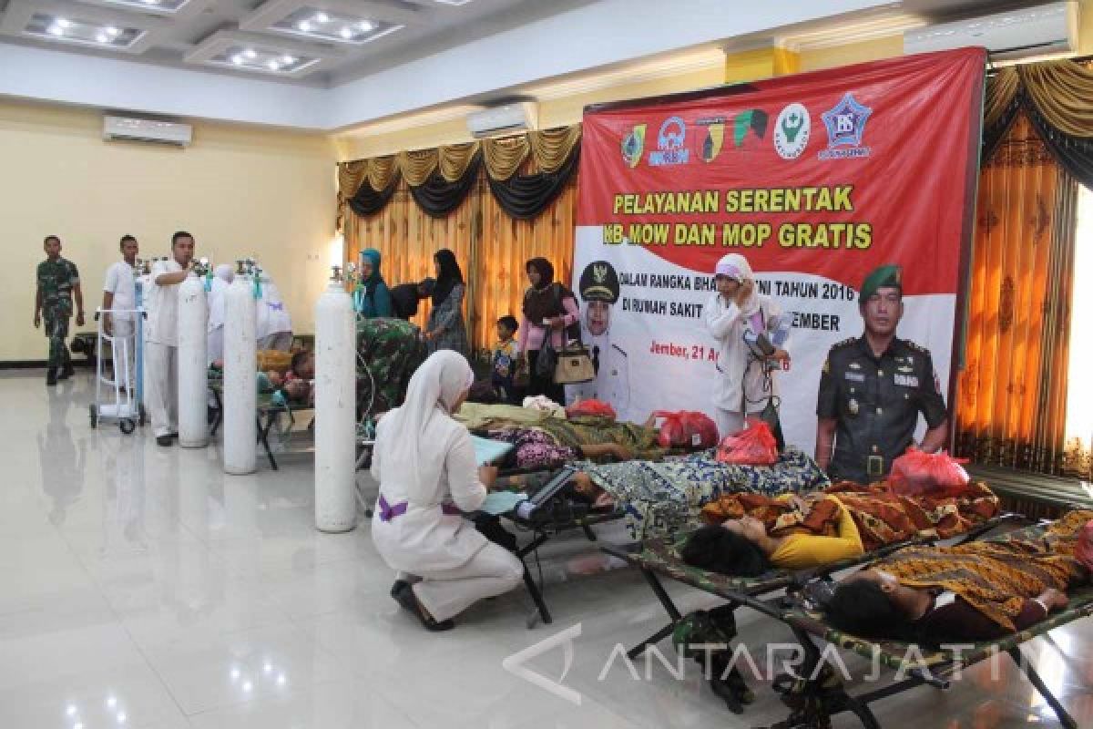 Kodim 0824 Jember Gelar Baksos Pemasangan Kontrasepsi KB Gratis