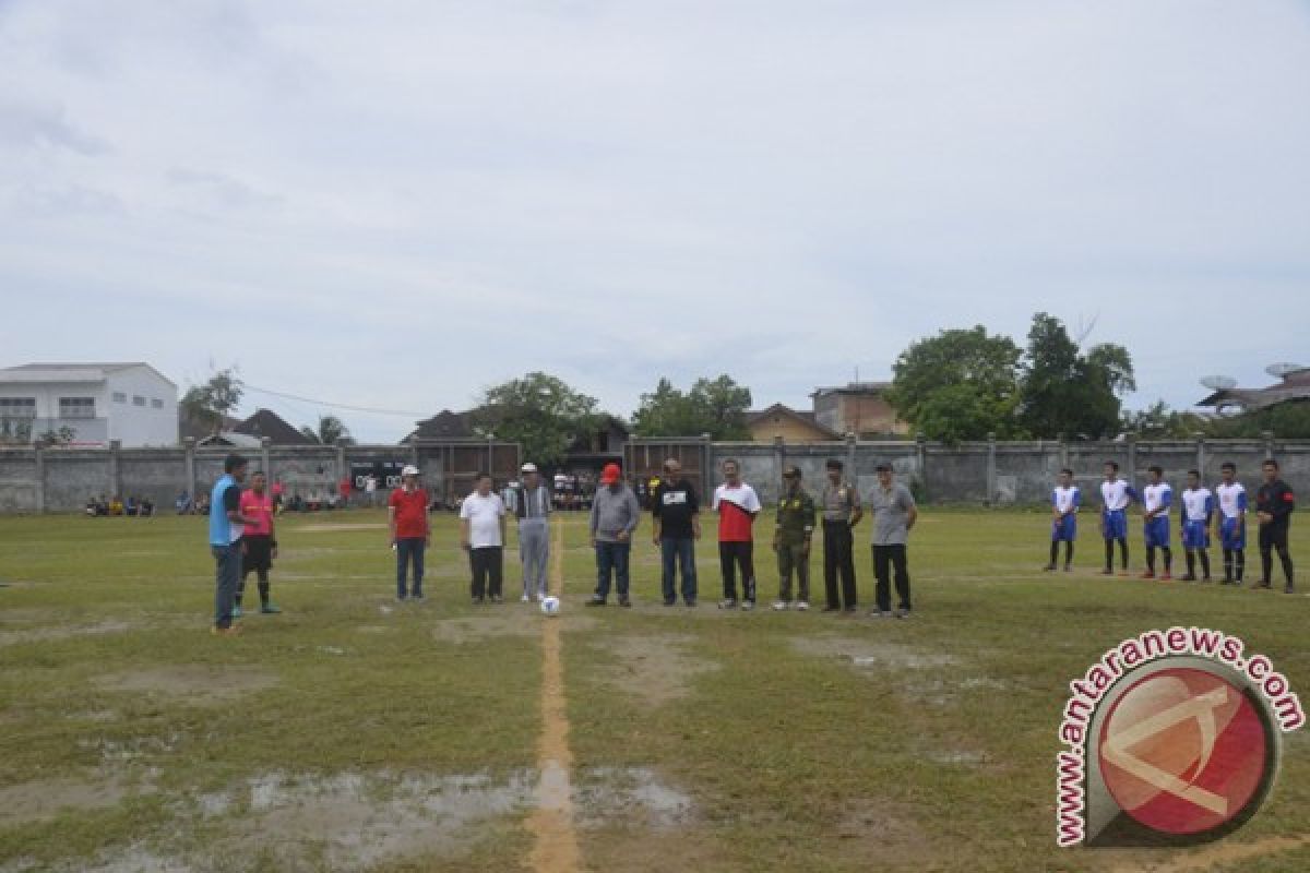 Pemko Gunungsitoli Gelar Turnamen Bola Kaki