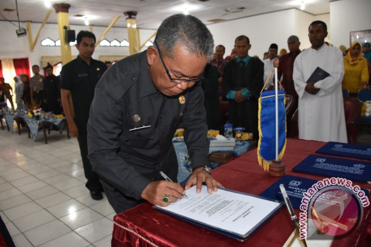 69  Mahsiswi Akbid Pemko Tebing Tinggi Diwisuda