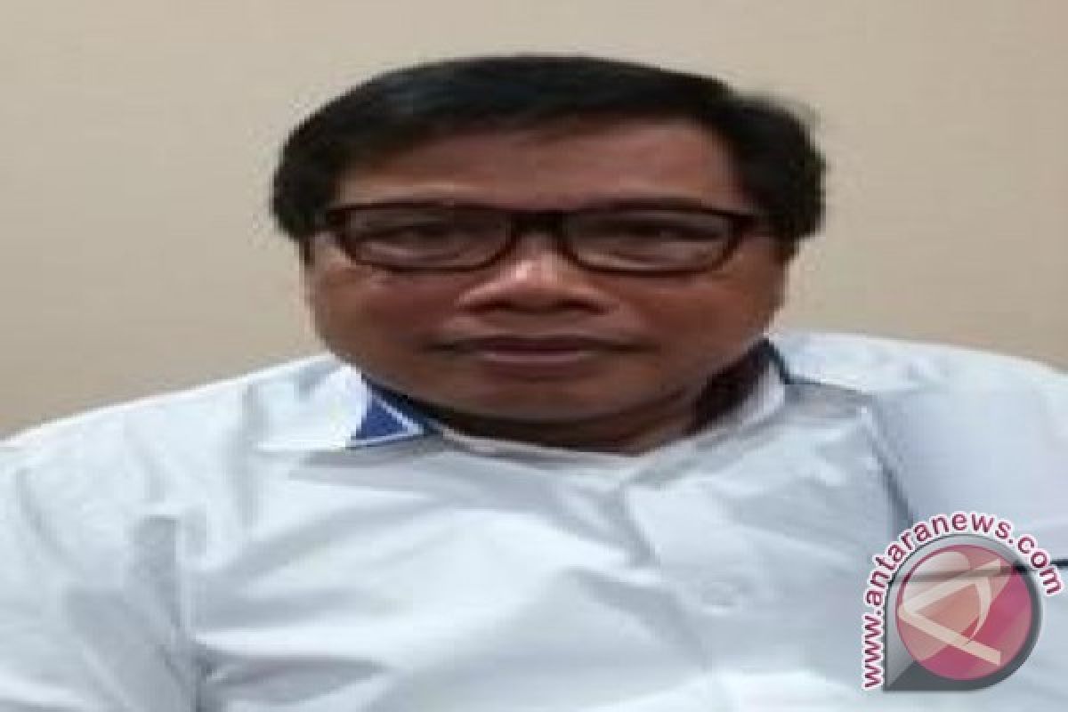 Legislator NTB : Kenaikan Harga Rokok Untungkan Industri Rumahan