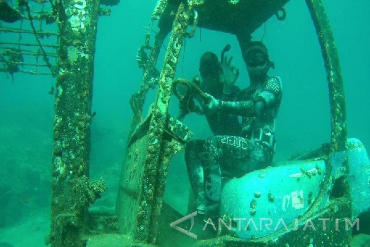 Pemkab Situbondo Tawarkan Wisata Bawah Laut di Pasir Putih