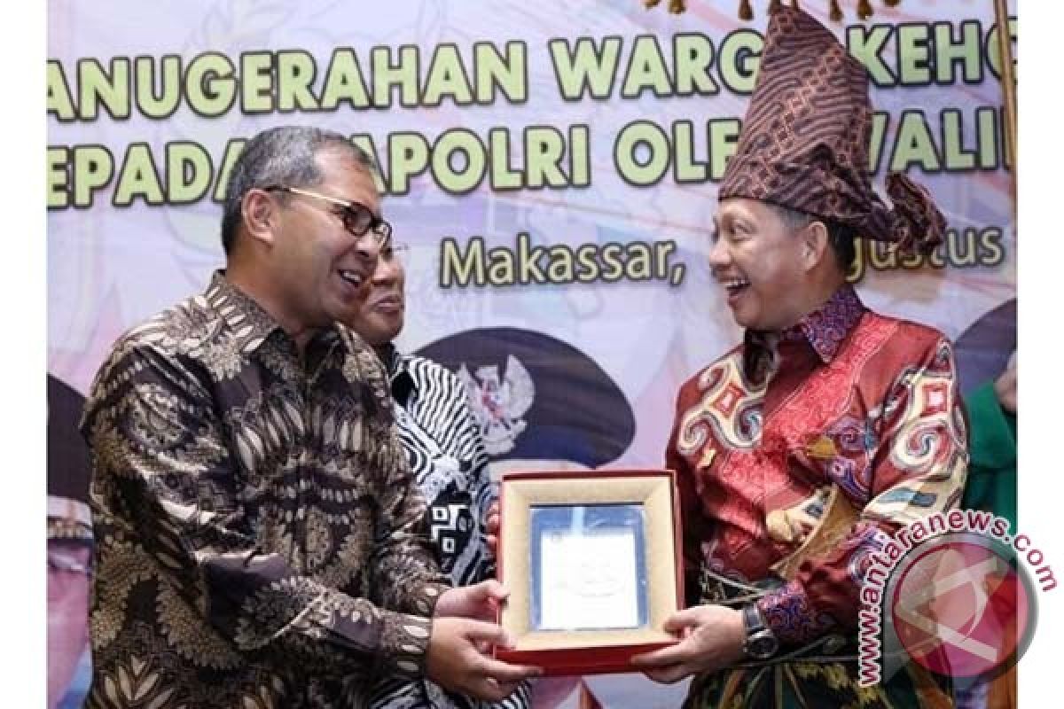 Kapolri jadi warga kehormatan di Makassar 